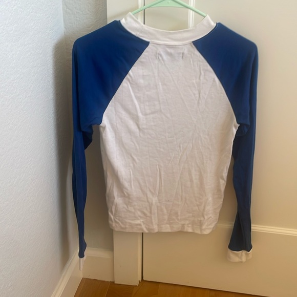 Super cute soft urban long sleeve - Picture 2 of 2